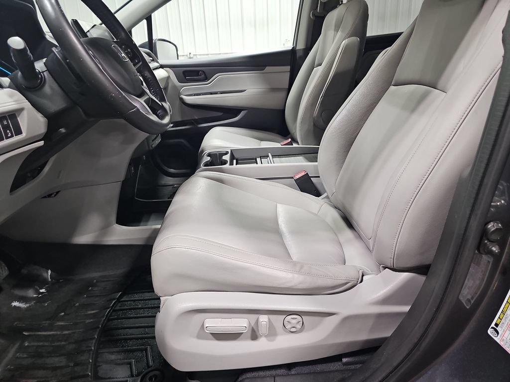 Used 2018 Honda Odyssey EX-L image 29