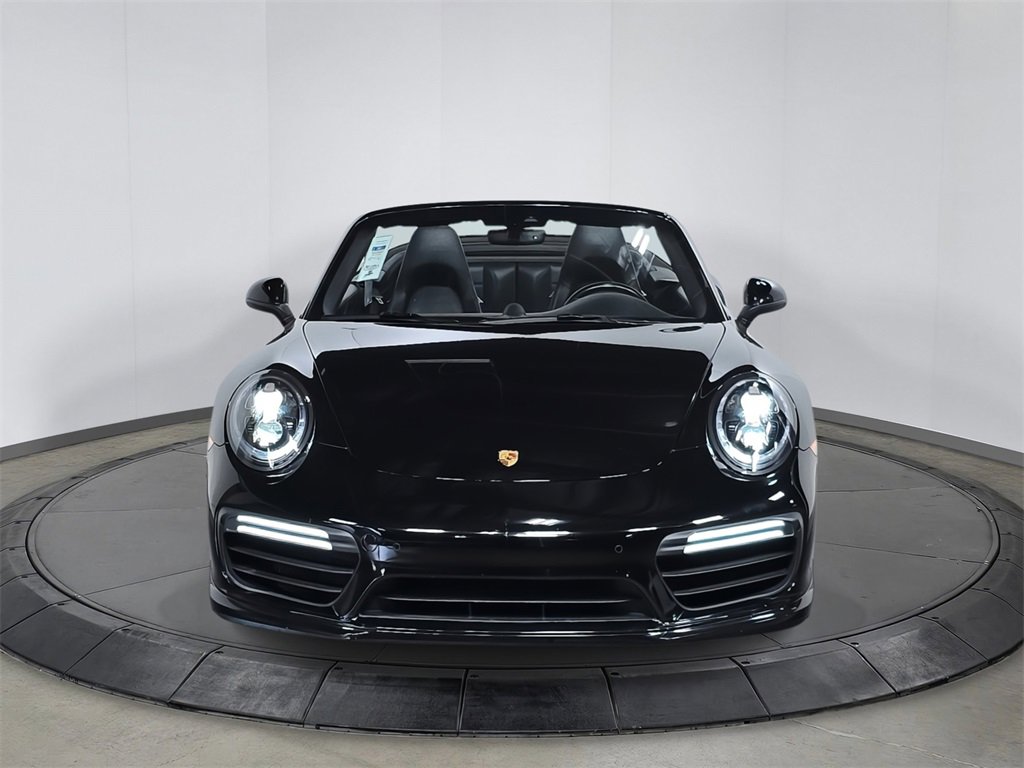 Used 2019 Porsche 911 Turbo image 10