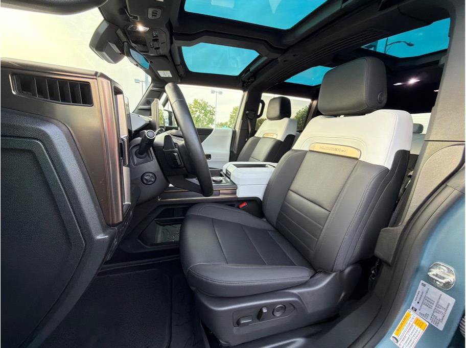 Used 2024 GMC Hummer EV 3X w/ Omega Edition AWD/4WD image 10