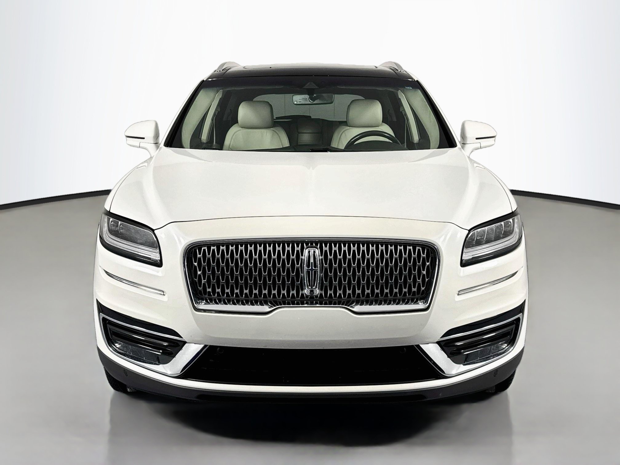 Used 2020 Lincoln Nautilus Reserve w/ Equipment Group 202A AWD/4WD image 2
