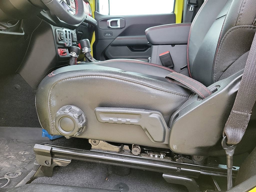 Used 2023 Jeep Wrangler Rubicon image 12