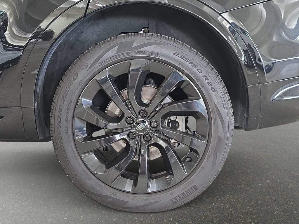 Used 2023 Land Rover Discovery Sport S R-Dynamic AWD/4WD image 32