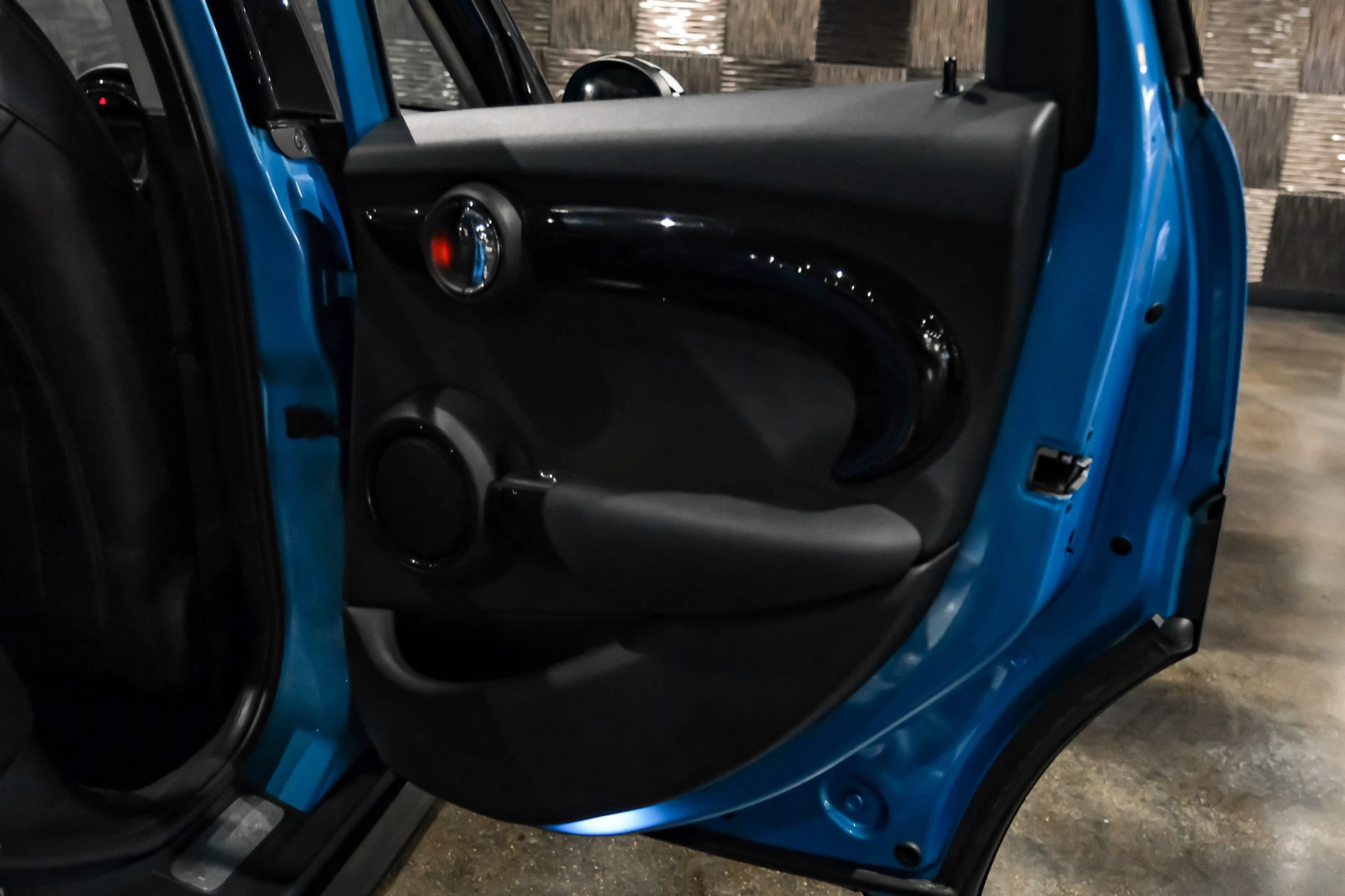 Used 2017 MINI Cooper S FWD image 40