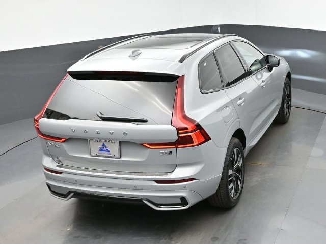 New 2027 Volvo XC60 B5 Core AWD/4WD image 45