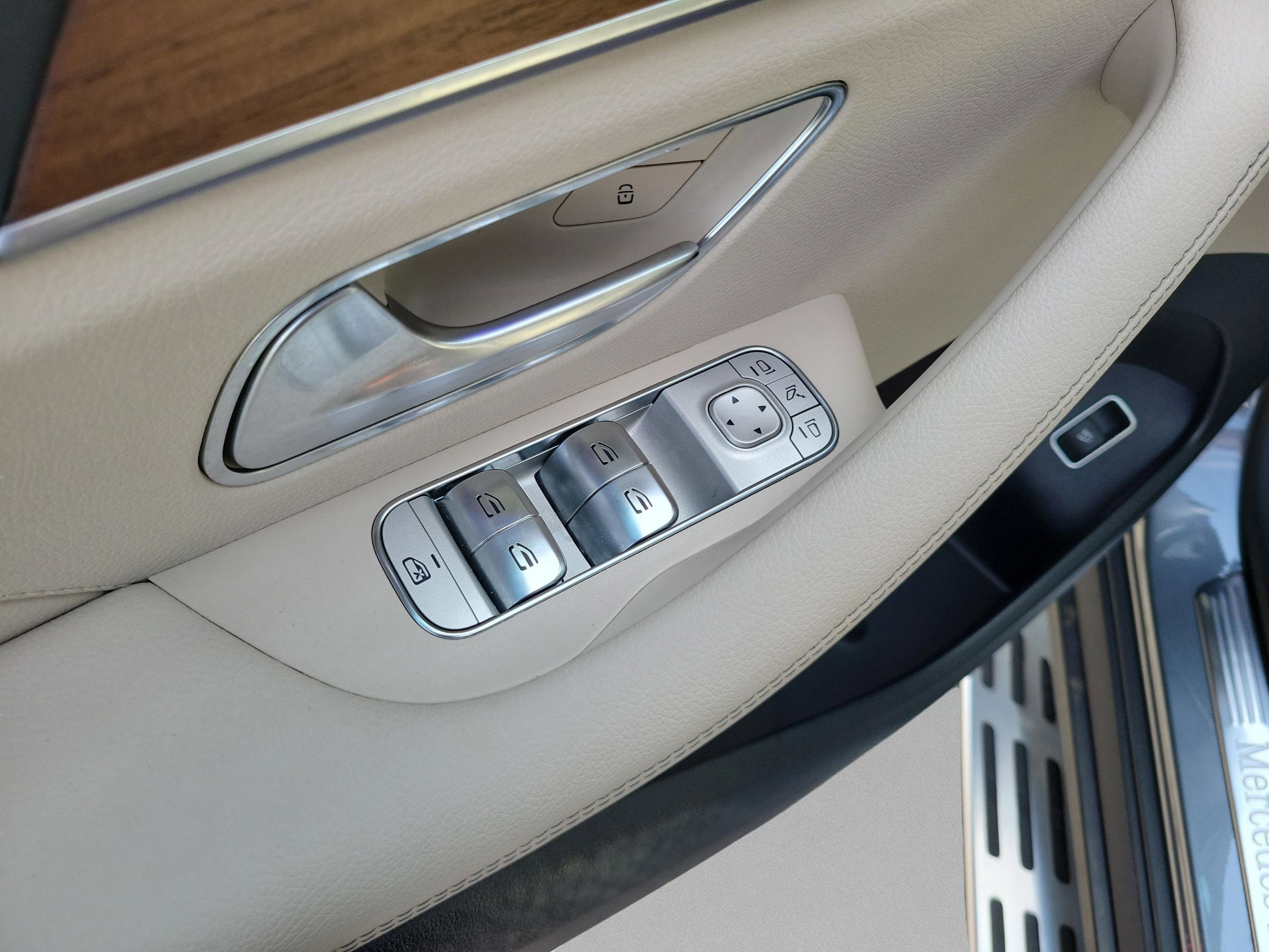 Certified 2026 Mercedes-Benz GLE 450 4MATIC image 43