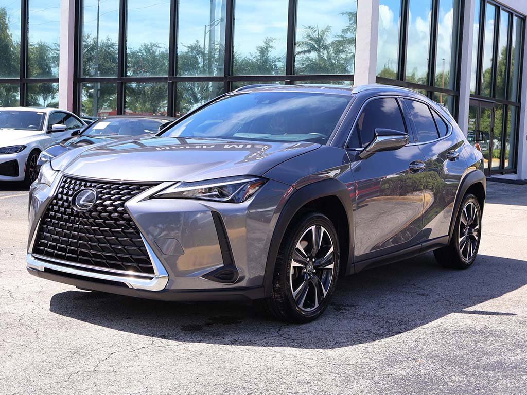 Used 2019 Lexus UX 200 image 7