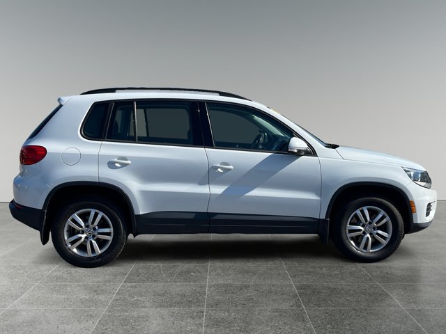 Used 2015 Volkswagen Tiguan S AWD/4WD image 7