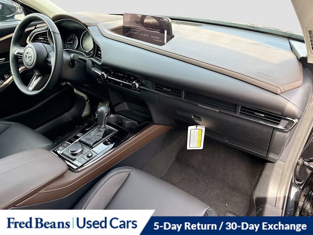 Used 2025 MAZDA CX-30 AWD 2.5 S w/ Select Sport Pkg image 32