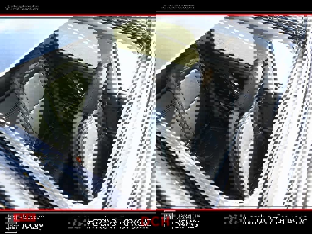 Used 2021 Lincoln Corsair Reserve w/ Equipment Group 201A image 23