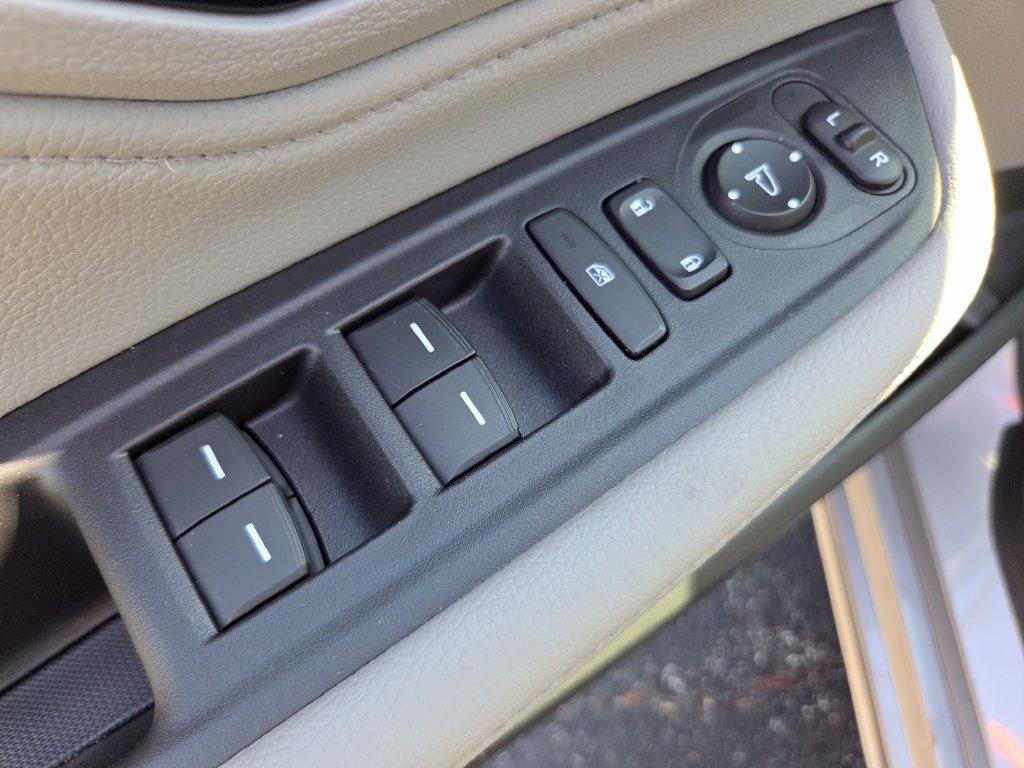 Used 2024 Honda Odyssey Touring image 37