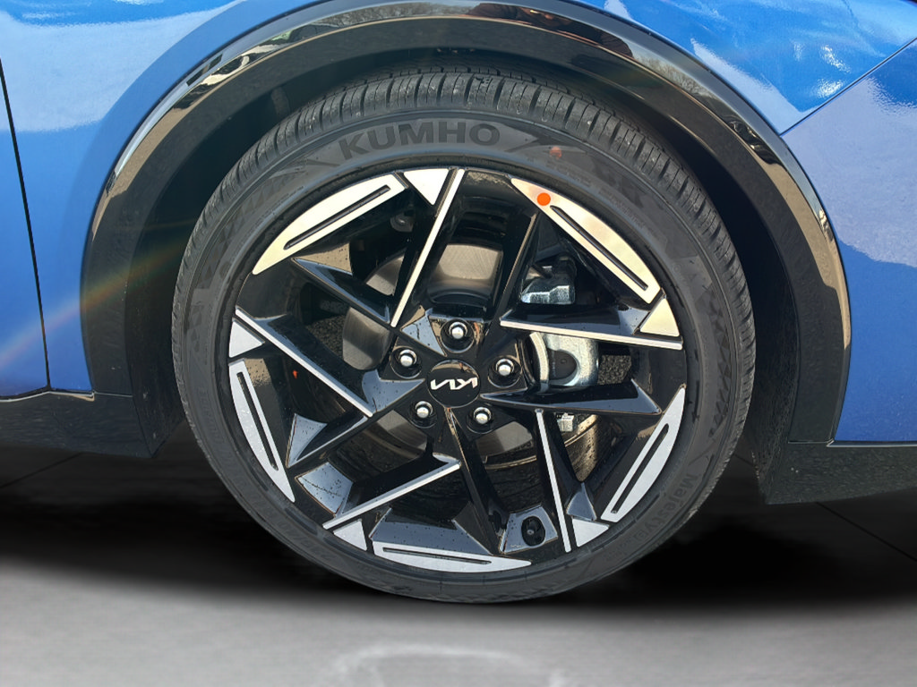 New 2026 Kia K4 GT-Line w/ GT-Line Premium Package FWD image 31