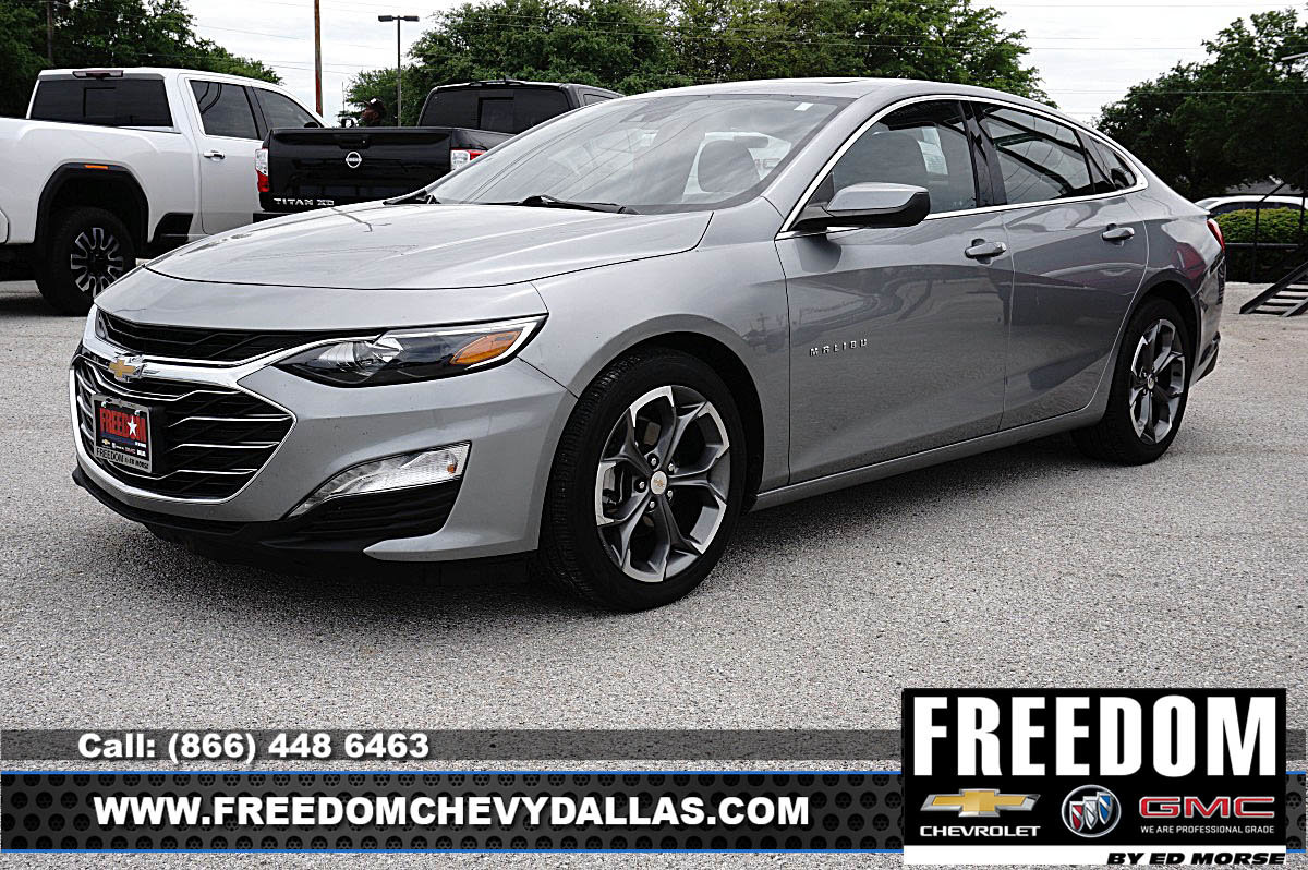Used 2024 Chevrolet Malibu LT FWD image 3