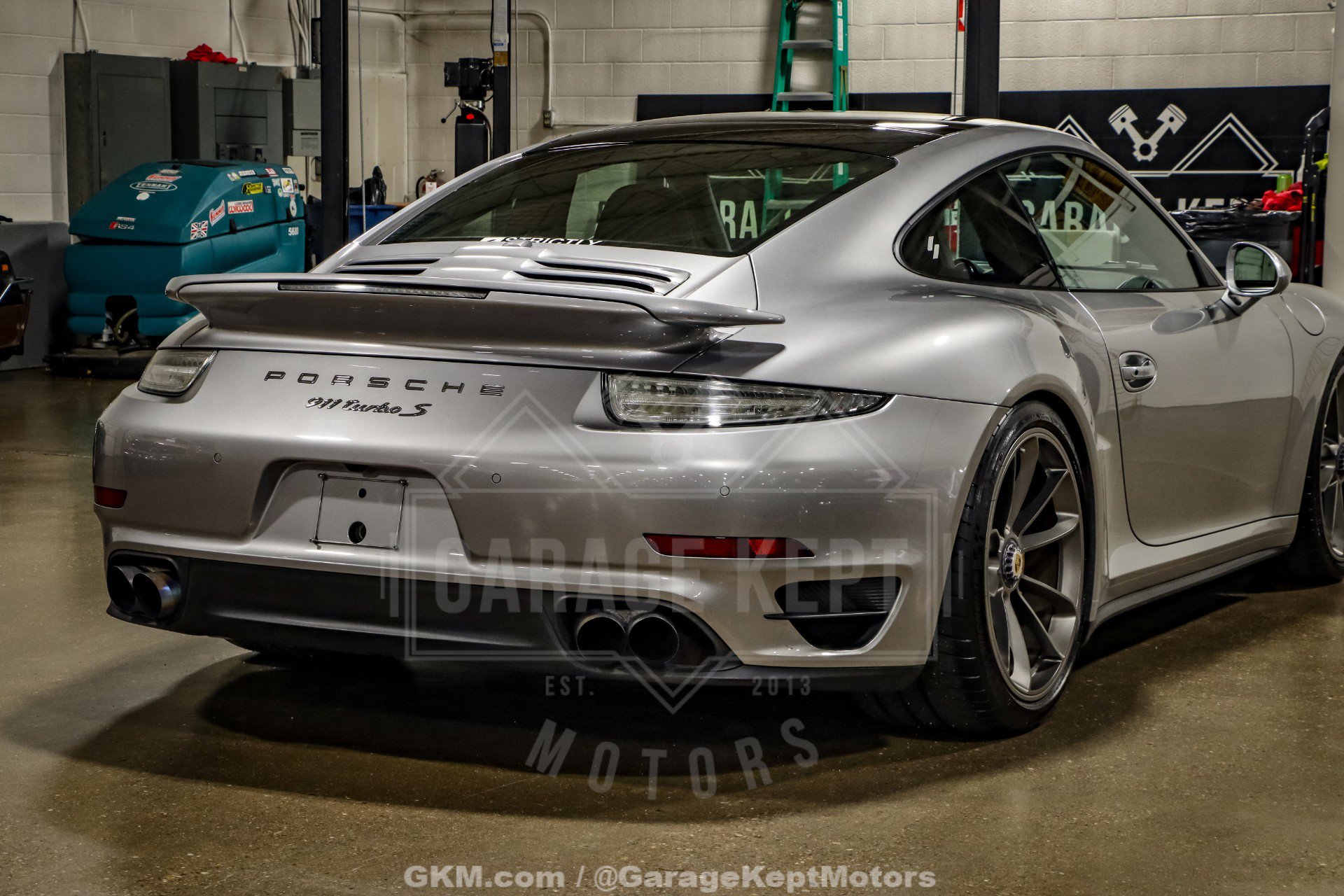 Used 2014 Porsche 911 Turbo S image 60