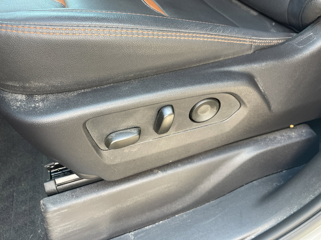 Used 2024 GMC Sierra 1500 AT4 w/ Technology Package image 19