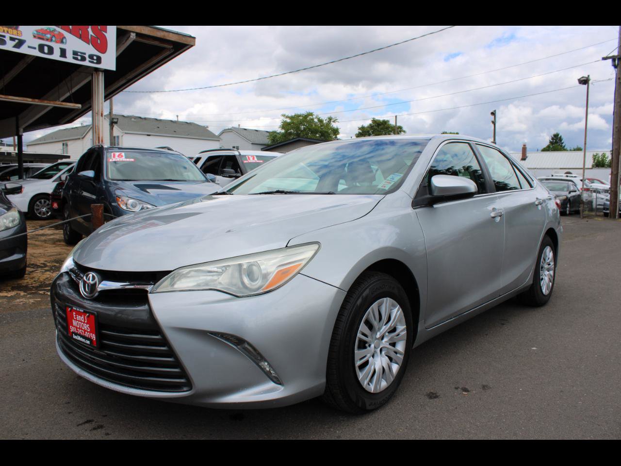 Used 2015 Toyota Camry LE