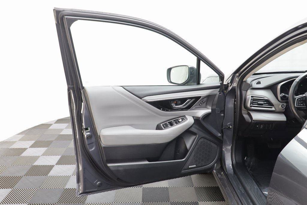 Used 2023 Subaru Legacy Limited image 5
