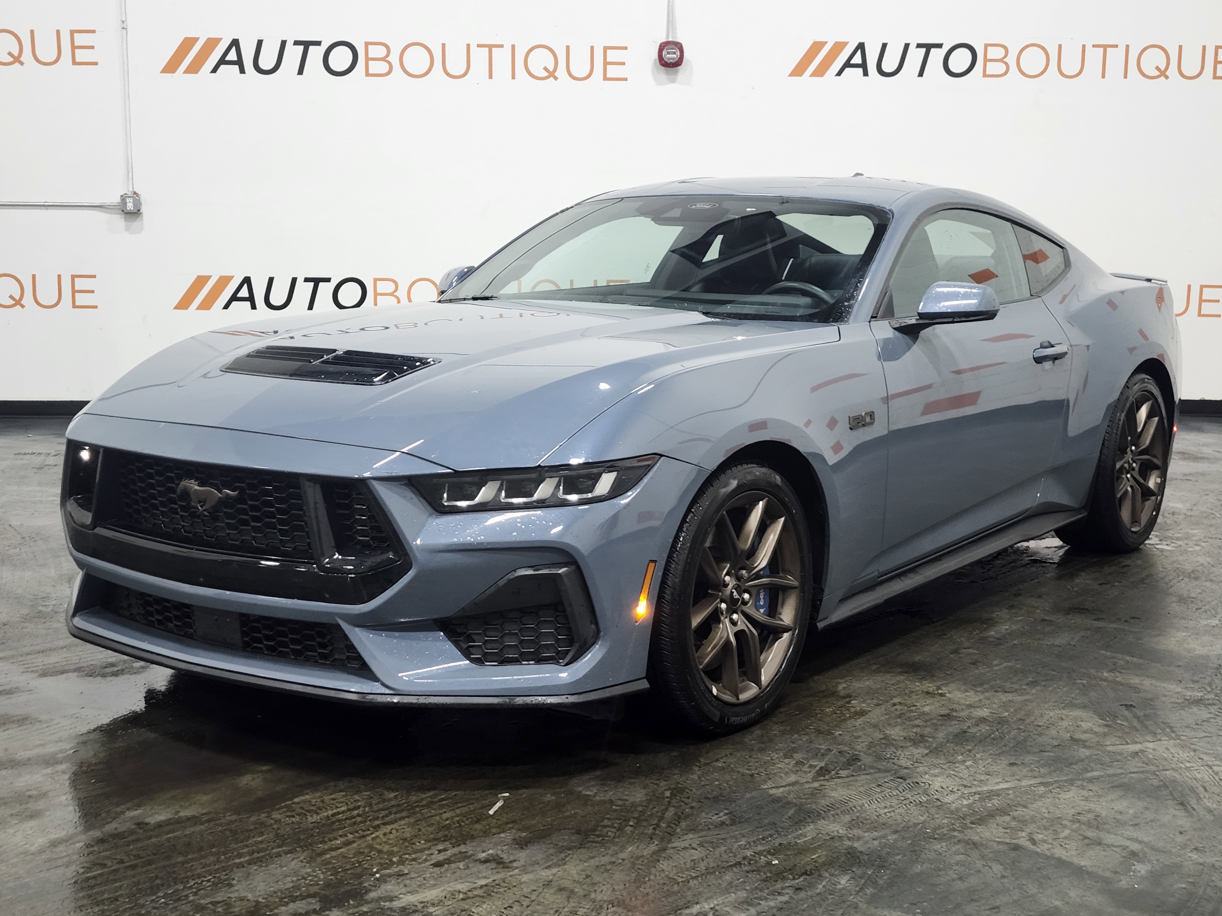 Used 2024 Ford Mustang GT Premium image 6