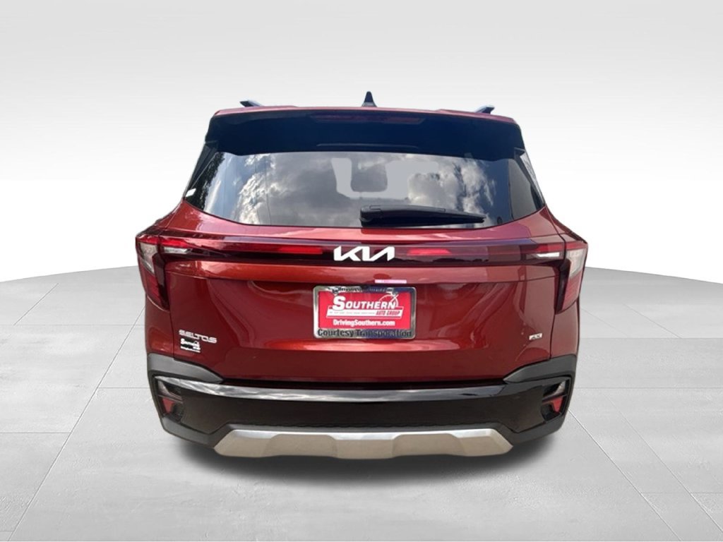 Certified 2025 Kia Seltos S AWD/4WD image 6