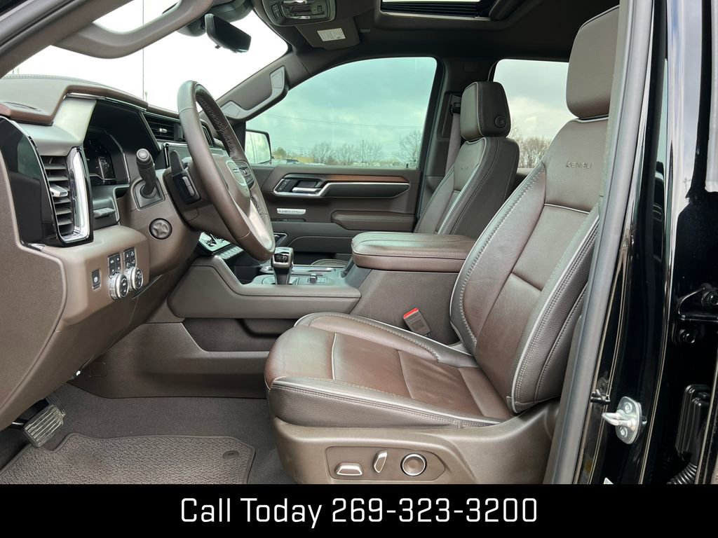 Certified 2025 GMC Sierra 1500 Denali w/ Denali Reserve Package image 4