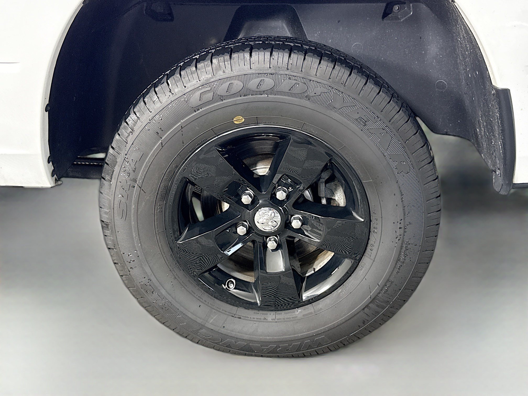 Used 2023 RAM 1500 Classic SLT w/ Trailer & Traction Group AWD/4WD image 36