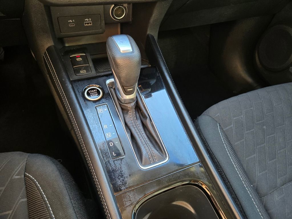 Used 2024 Nissan Kicks SV FWD image 26