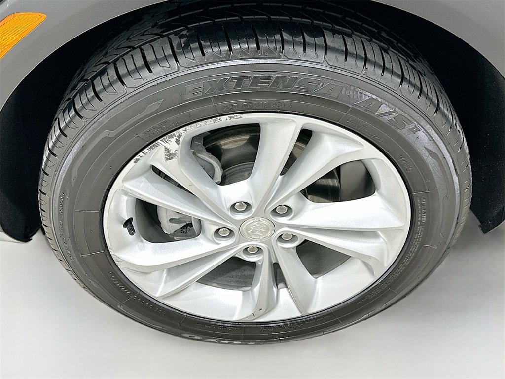 Used 2021 Buick Encore GX Preferred image 30