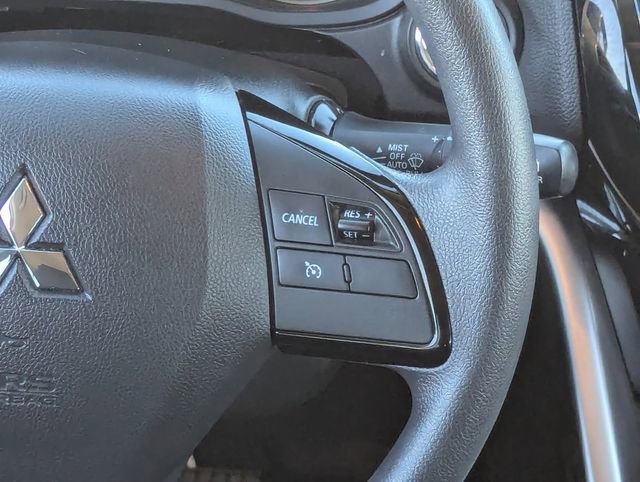 Used 2024 Mitsubishi Eclipse Cross LE image 17