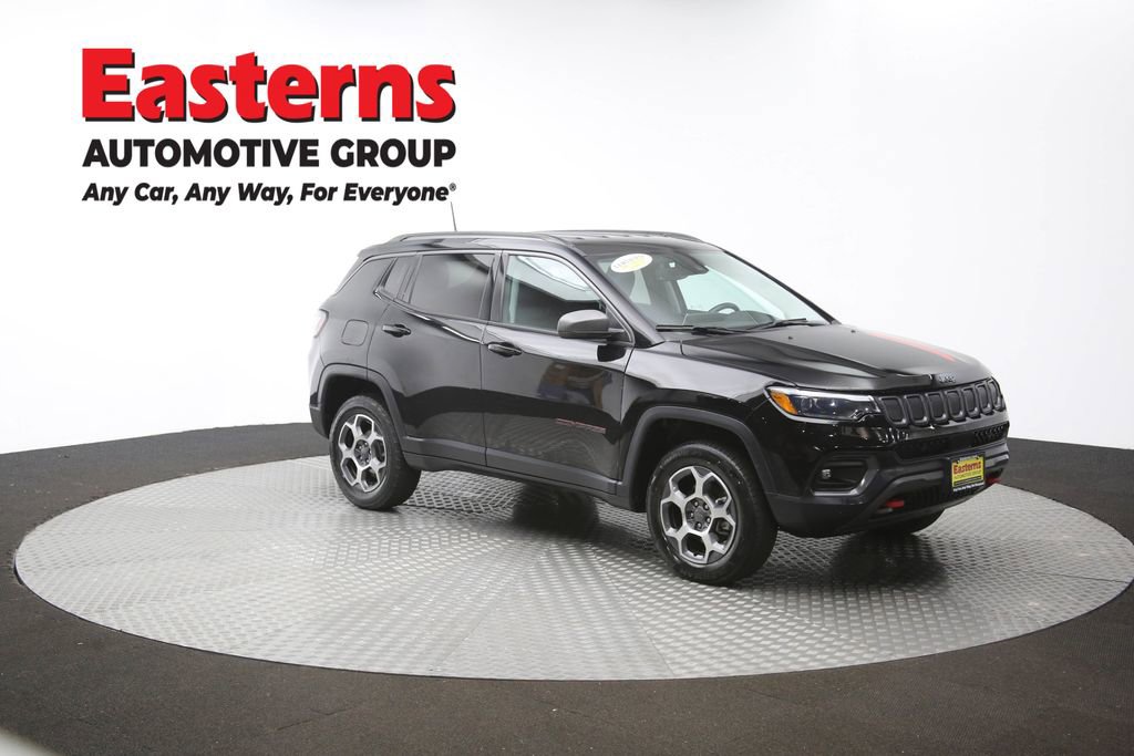 Used 2022 Jeep Compass Trailhawk w/ Trailhawk Elite Group image 52