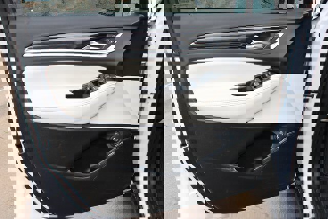 Certified 2023 Buick Enclave Essence w/ Experience Buick Package image 22