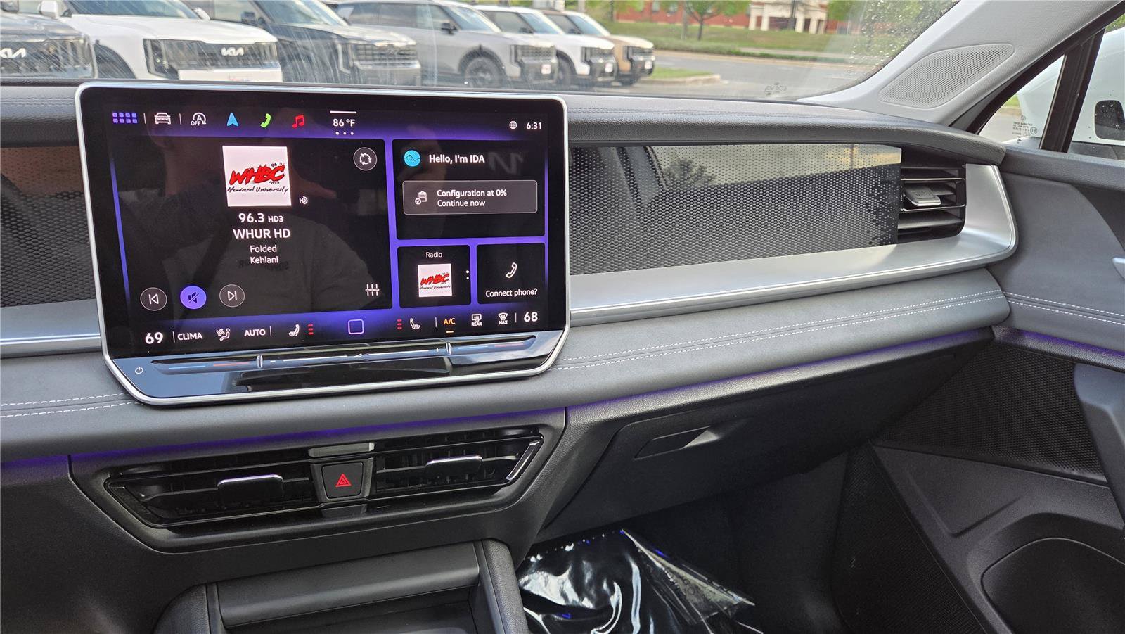 Used 2025 Volkswagen Tiguan SE w/ Panoramic Sunroof Package AWD/4WD image 19