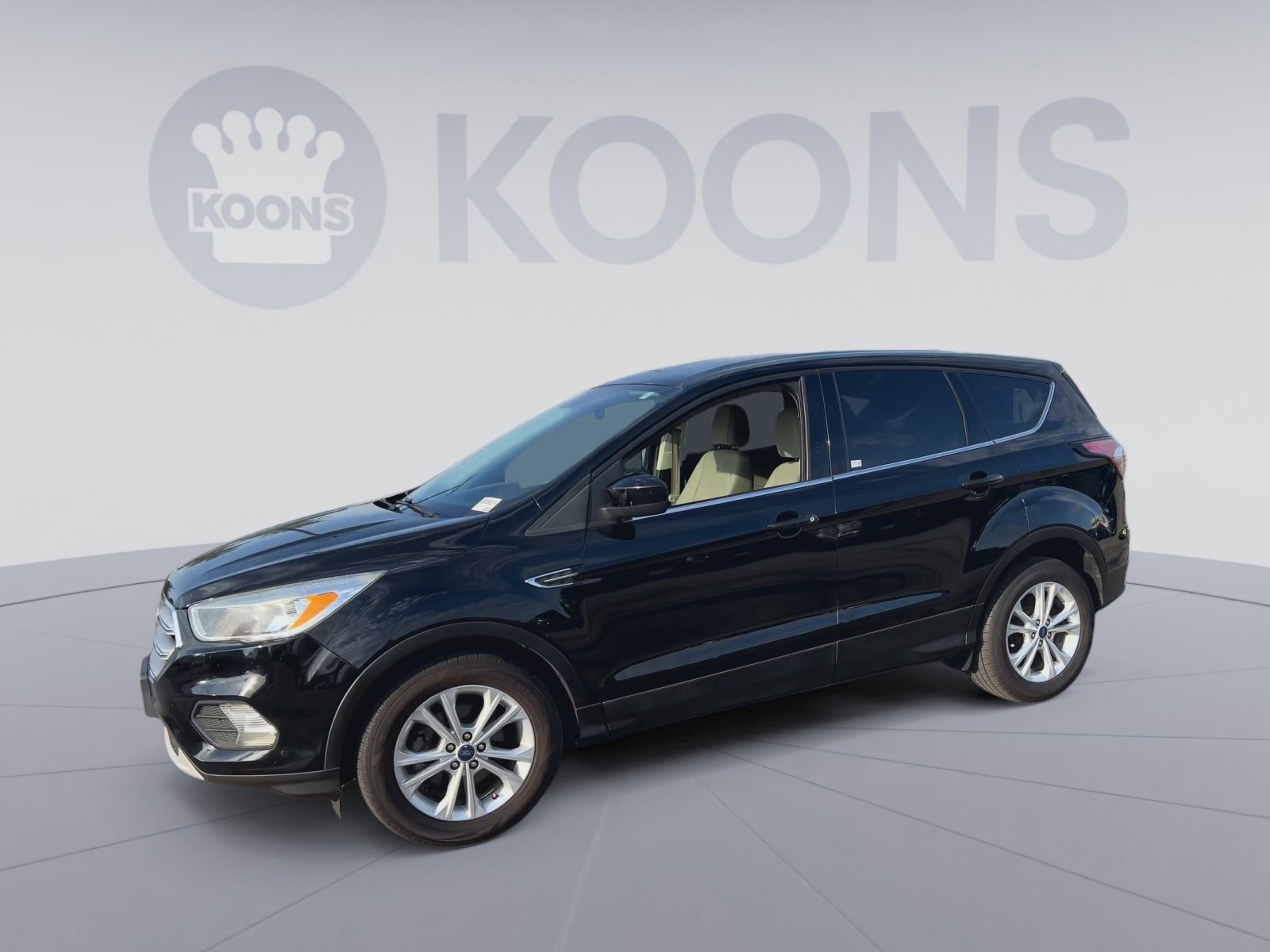 Used 2017 Ford Escape SE image 7