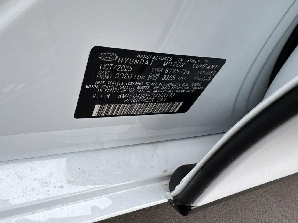 New 2026 Genesis G90 3.5T Prestige image 21