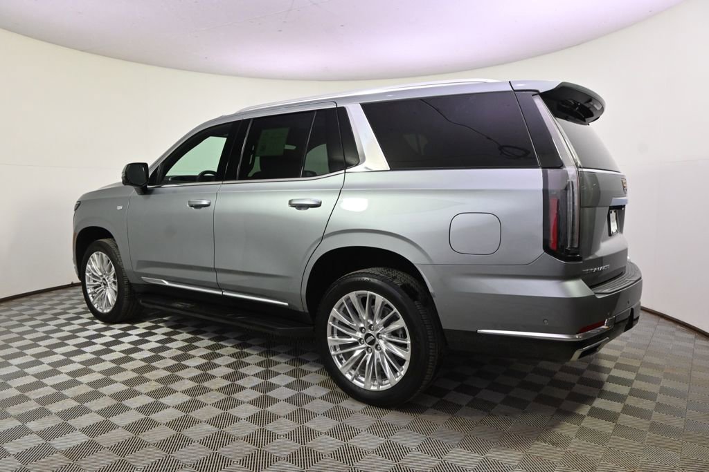 Certified 2025 Cadillac Escalade Premium Luxury image 3