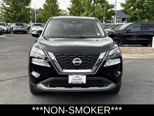 Used 2023 Nissan Rogue SV AWD/4WD image 8