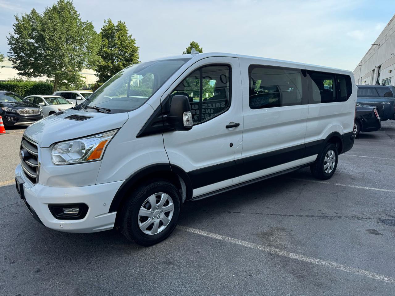 Used 2020 Ford Transit 350 XLT RWD image 27