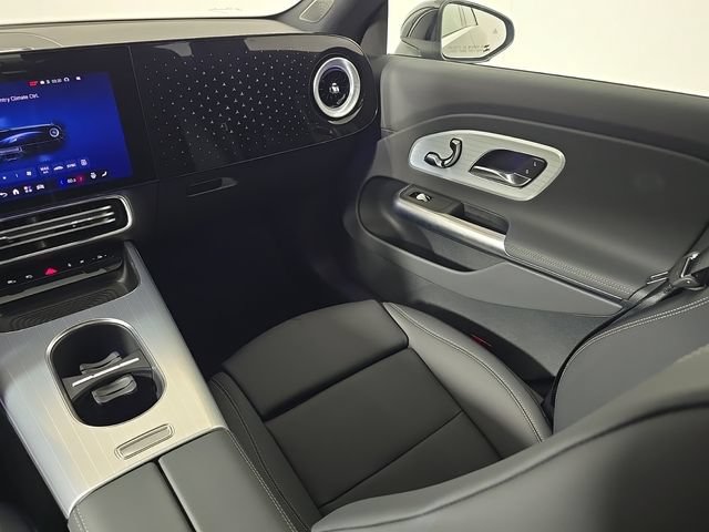 Used 2026 Mercedes-Benz CLA 350 w/ Winter Package image 23