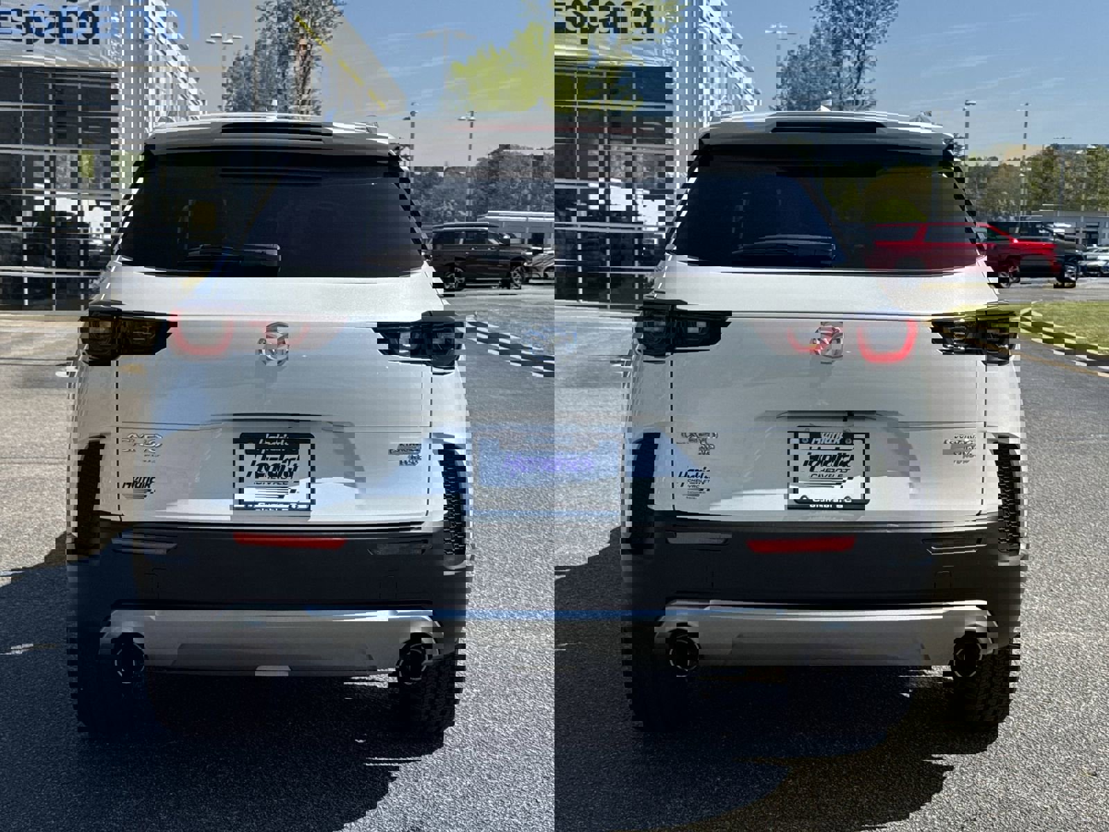 Used 2023 MAZDA CX-50 AWD 2.5 Turbo w/ Accent Package image 9