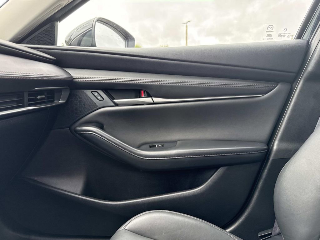 Certified 2024 MAZDA MAZDA3 s image 31