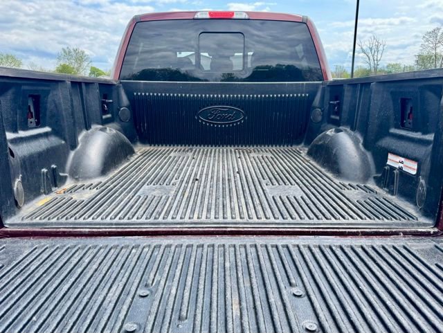 Used 2017 Ford F150 Lariat w/ Equipment Group 502A Luxury AWD/4WD image 10