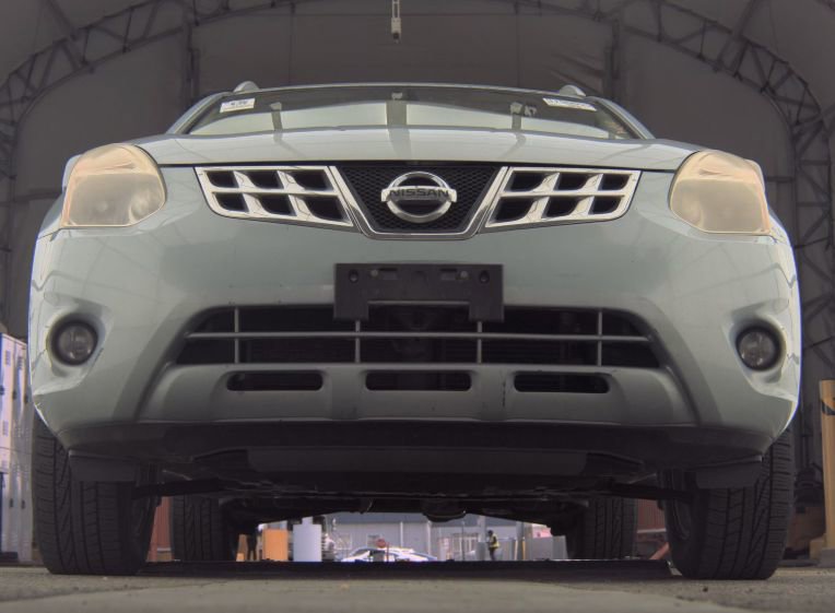 Used 2013 Nissan Rogue SV image 4