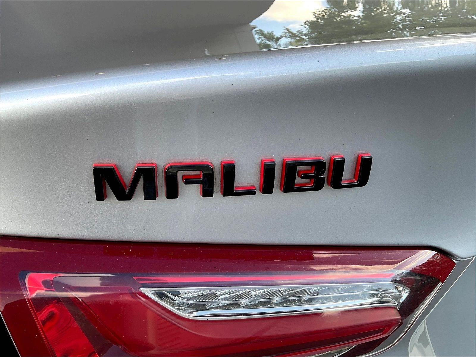 Used 2020 Chevrolet Malibu LT w/ Redline Edition FWD image 23