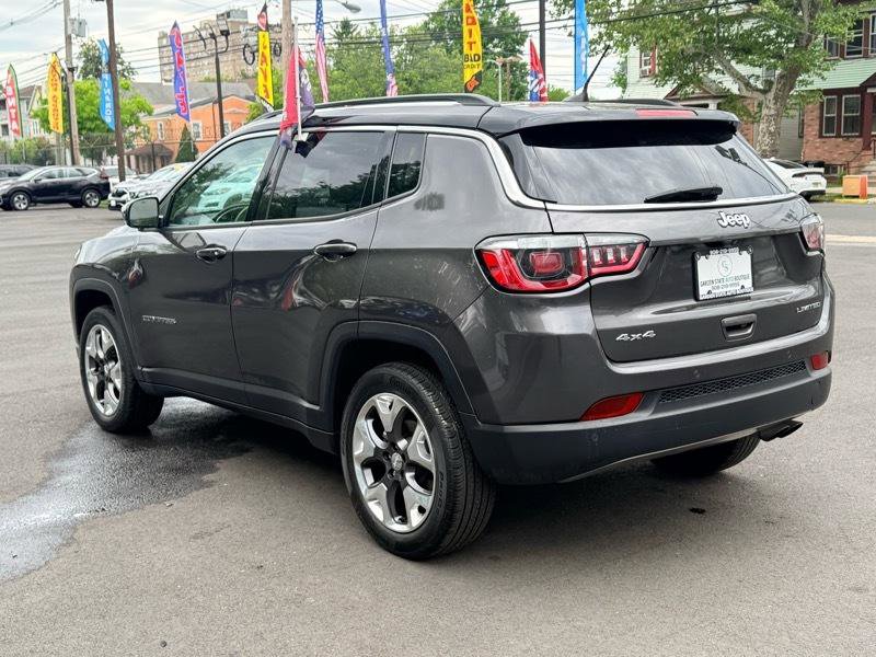 Used 2020 Jeep Compass Limited w/ Safety & Security Group AWD/4WD image 9