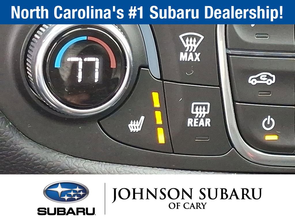 Used 2023 Chevrolet Equinox RS w/ RS Leather Package image 21