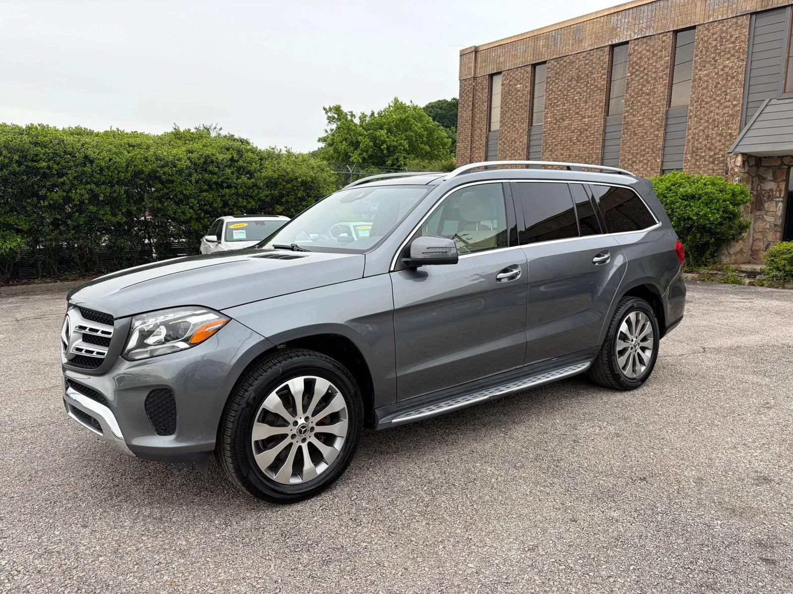 Used 2017 Mercedes-Benz GLS 450 4MATIC image 1