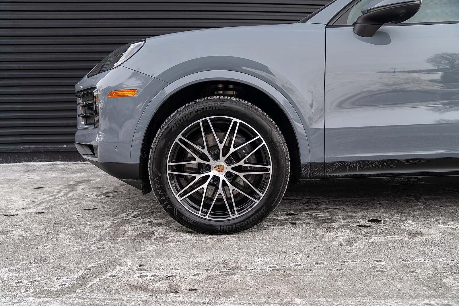 Certified 2025 Porsche Cayenne image 24