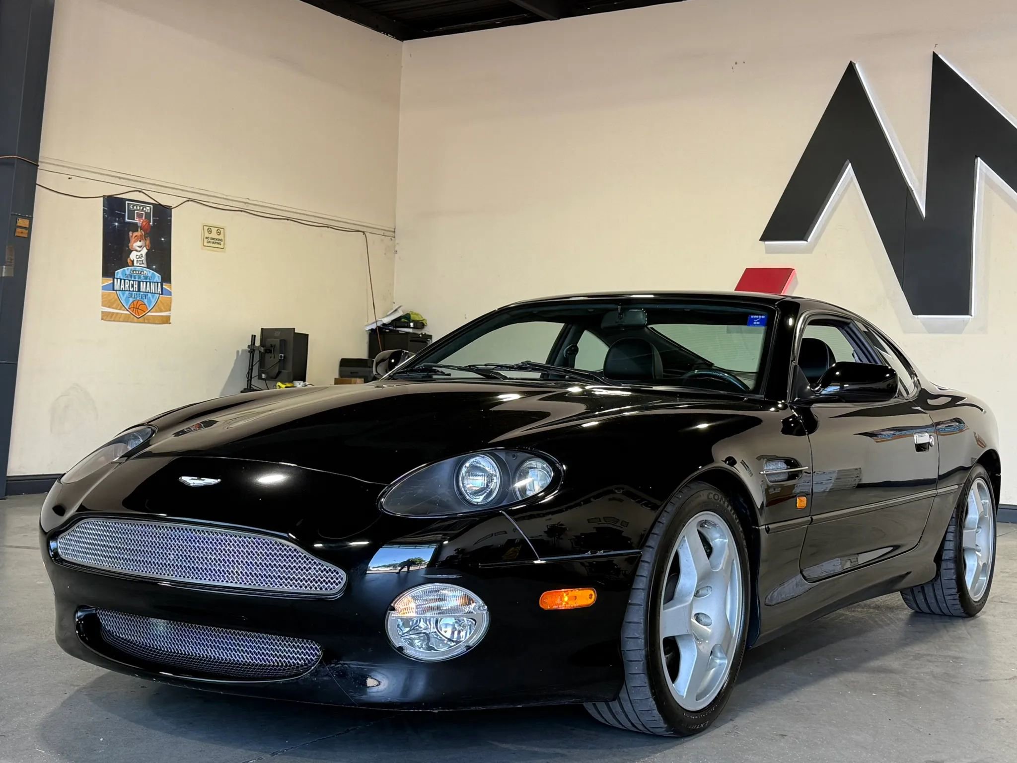 Used 2002 Aston Martin DB7 Vantage RWD image 1