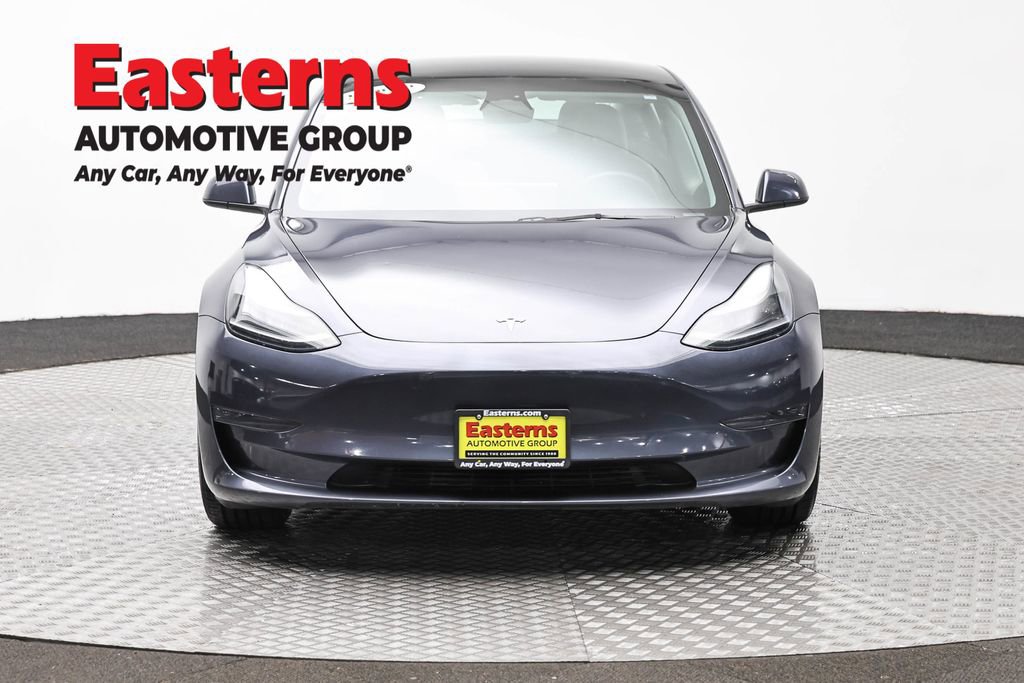 Used 2023 Tesla Model 3 Standard Range RWD image 2