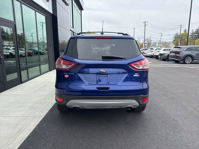 Used 2016 Ford Escape SE w/ Equipment Group 201A AWD/4WD image 3