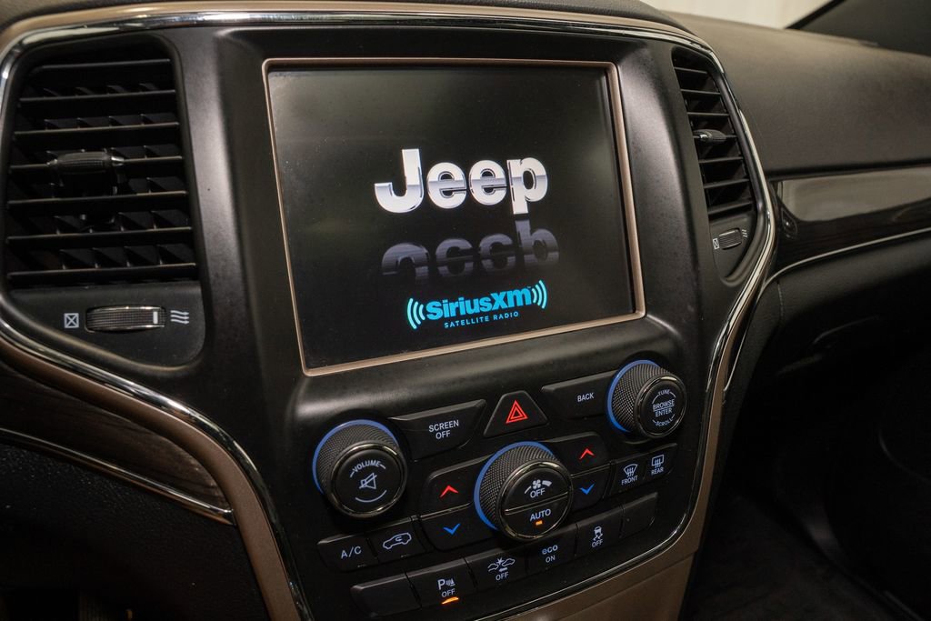Used 2015 Jeep Grand Cherokee Overland w/ Advanced Technology Group image 14