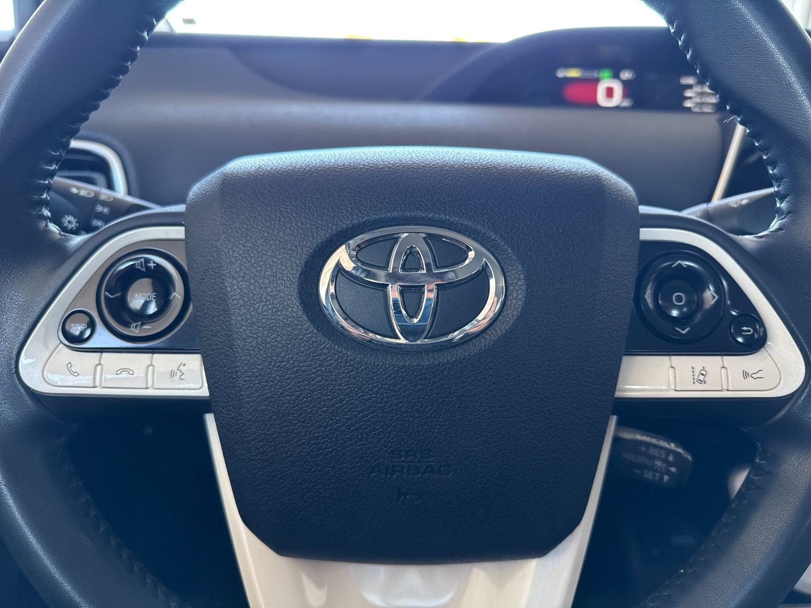 Used 2017 Toyota Prius Prime Plus FWD image 26